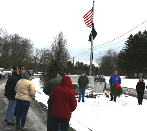 'It reminds us of how much they have done' On Saturday, Dec. 16, Town of Warwick Supervisor Michael Sweeton, VFW Chaplain Don Grenier and a small group of representatives from the Warwick Valley Gardeners, VFW Post 4662 and American Legion Post 214 assembled at Warwick’s Veterans Memorial Park on a cold and gray day to lay a wreath at the Veterans Monument.