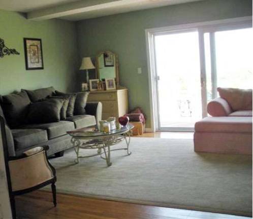 Experience luxury in every room of this five-bedroom home Five-acre property offers hardwood floors, detached garage and a great room on a cul-de-sac Experience luxury in every room of this five-bedroom home Five-acre property offers hardwood floors, detached garage and a great room on a cul-de-sac