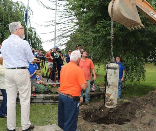 Looking back at 2017 After his introduction, Newhard asked members of the Department of Public Works (DPW) to hoist the five-foot tall capsule to the surface.