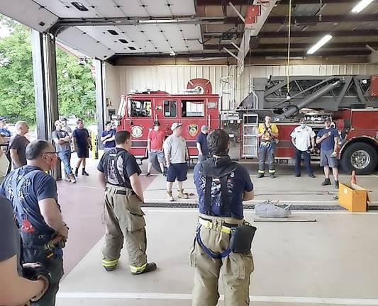 Warwick. Warwick Fire Department weekly report Warwick. Warwick Fire Department weekly report