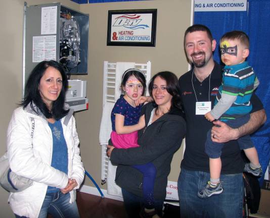 Seventh annual Warwick Valley EXPO 2014 welcomes more than 1,000 visitors Photos by Roger Gavan On Friday and Saturday, March 22-23, approximately 130 candidates received the Sacrament of Confirmation at the Church of St. Stephen, the First Martyr, in Warwick.