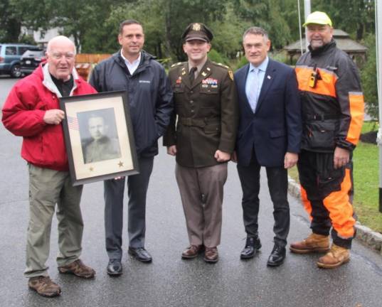 L-R: Andrew Komonchak of Bloomingburg, Orange County Executive Steven M. Neuhaus, Major Jacob Morris, Veterans Service Agency Director Christian Farrell and Dave Andryshak, superintendent of the VSA Cemetery.