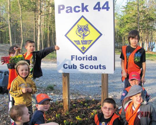The scouts of Pack 44 continues their record of public service The scouts of Pack 44 continues their record of public service