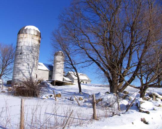 First major snow storm of 2013 Photo by Roger Gavan Clear blue skies provide a good photo opportunity along Lower Wisner Road.