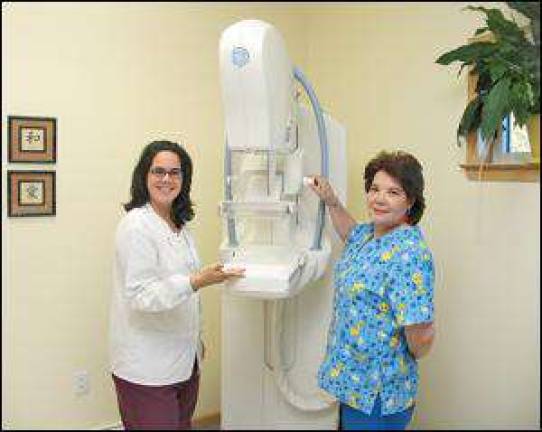 Women's Imaging Center observes Breast Cancer Awareness Month Women's Imaging Center observes Breast Cancer Awareness Month