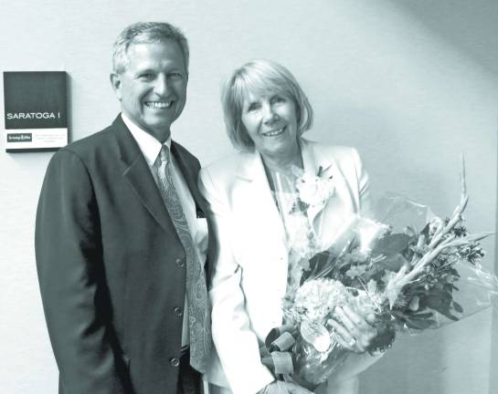 Elant administrator wins statewide leadership award Christine O’Toole, vice president and executive director of Elant at Meadow Hill, received the James W. Sanderson memorial Award for Leadership from LeadingAge New York.