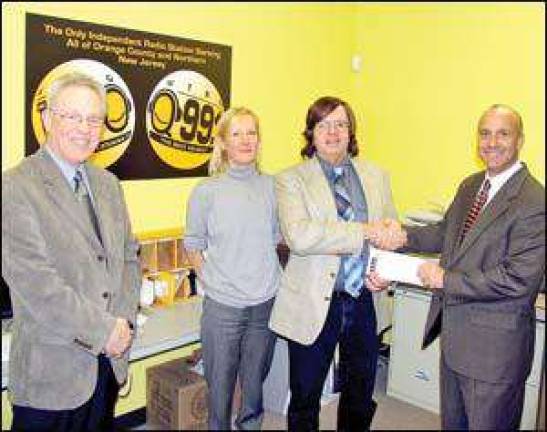 WTBQ joins as a patron sponsor for Warwick chamber business expo WTBQ joins as a patron sponsor for Warwick chamber business expo