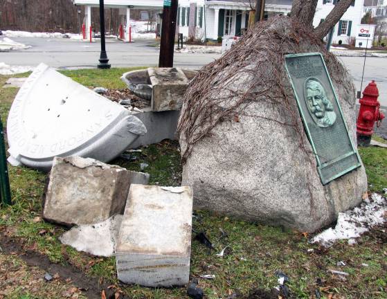 Car crash damages Sanford Memorial Fountain Photo by Roger Gavan The Sanford Memorial Fountain was damaged Sunday evening when it was struck by a car. The driver and her passenger were treated and released at St. Anthony Community Hospital; they also were charged with possession of a controlled substance. At approximately 9:30 p.m. on Sunday evening, January 13, a 2007 Volkwagen Jetta, driven by Christine Fitzgerald of Unionville, was traveling north on Main St. in the Village of Warwick.