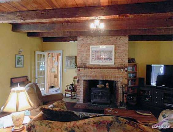 This old farmhouse This old farmhouse