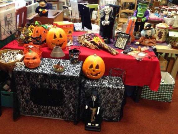 Warwick Hope Chest is holding a Halloween costume sale The Warwick Hope Chest Thrift Boutique also has Halloween decorations.