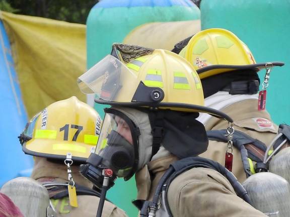 The December 2019 Orange County Firefighter 1 Graduates included 47 men and women from 25 fire departments. This is a comprehensive and intensive introductory course required to become an Interior Firefighter, comprised of 129 classroom hours. Courses were taught by Orange County Fire Instructors at the Fire Training Center in New Hampton and also entailed lectures and hands-on training sessions.