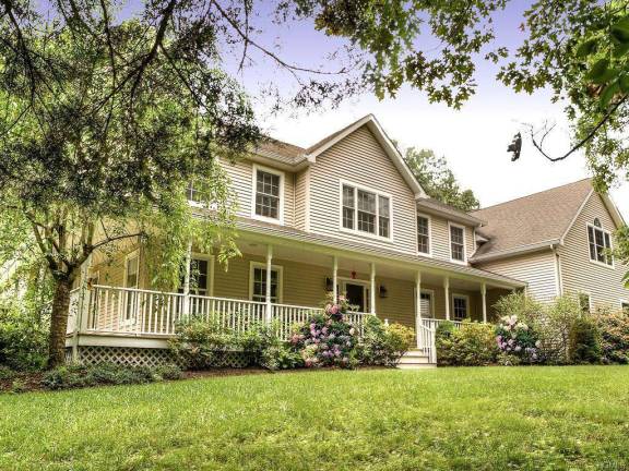 A dream of a home awaits in Warwick A dream of a home awaits in Warwick