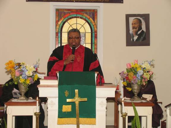 Warwick's Union AME Church celebrates Martin Luther King Jr. The last speaker, guest preacher Rev. Melvin R. Wilson mentioned the numerous African Americans who have achieved success raging from President Obama to Oprah Winfrey but he still felt that in view, as he believes, of continuing inequality in home ownership and choice of schools, lack of universal health care and more gun control, Dr. KingþÄôs dream had not been realized. þÄúIn many ways,þÄù he said, þÄúthe dream has been turned into a colossal nightmare.þÄù