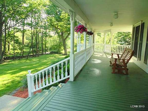 Two-acre estate offers stunning views and fine architectural details Two-acre estate offers stunning views and fine architectural details