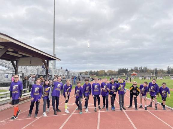 Sixth graders from Warwick Valley Middle School on their mark.