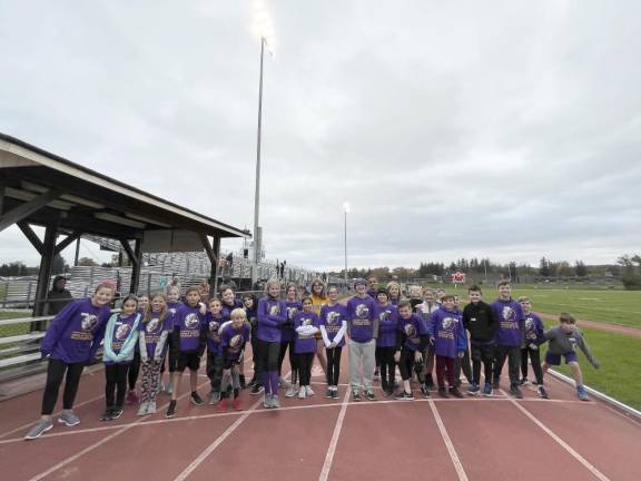 Fifth graders in Warwick Valley Middle School Mileage Club get ready to run. Photos provided by Kimberly Villarosa.