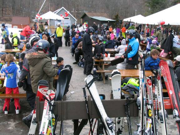Mount Peter celebrates 80th anniversary Photos by Roger Gavan On Saturday, Feb. 20, as temperatures approached 60 degrees and huge crowds gathered outdoors, it was clear that they couldn't have picked a better day to celebrate the 80th anniversary of Warwick's Mt. Peter Ski Area.