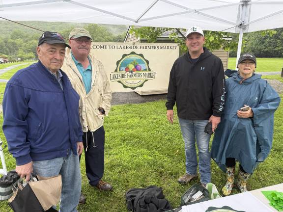 Lakeside Farmers Market opens Warwick Town Councilman Floyd DeAngelo, Greenwood Lake Mayor Tom Howley, Town Supervisor Jesse Dwyer, and Market Manager Karen Wintrow