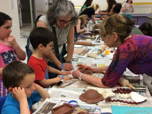 WVHS's Empty Bowls '18 raises more than $3,300 to fight local hunger WVHS's Empty Bowls '18 raises more than $3,300 to fight local hunger