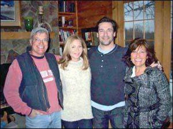Warwick log home selected for Hollywood film scene Warwick log home selected for Hollywood film scene
