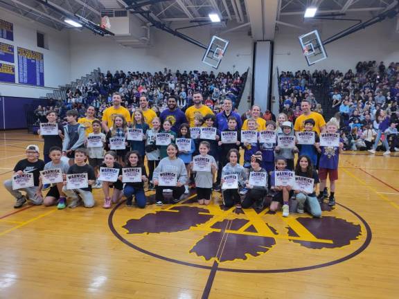 Warwick Middle School, elementary school physical education staff and Board of Education President Keith Parsons with the 2024 Building and District Level Foul Shooting Champions.