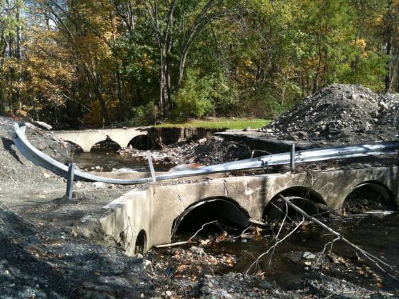 Flooding: The good, the bad, and the ugly Photo by Edie Johnson Clogged culverts along the Moodna Creek.