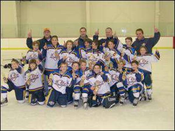 Polar Bears Win Thanksgiving Tournament Polar Bears Win Thanksgiving Tournament