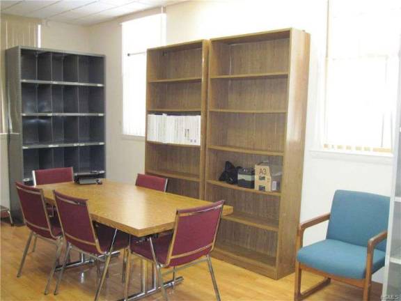 Commercial property available in Cornwall Commercial property available in Cornwall