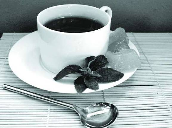 Ginger found to relieve morning sickness Ginger tea and other ginger products can help reduce nausea.