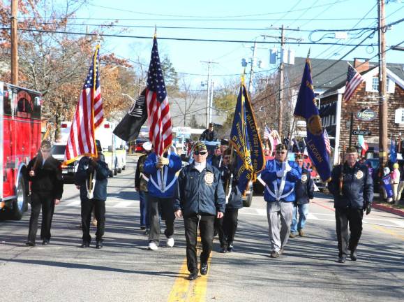 Looking back at 2018 - Year in review In a departure from the traditional Veterans Day ceremonies, what was usually a ceremony at the 11th hour of the 11th day of the 11th month, the official time of the World War I Armistice, began with a parade down Main Street to ceremonies at Veterans Memorial Park, followed by food and refreshments for everyone in Lewis Park.