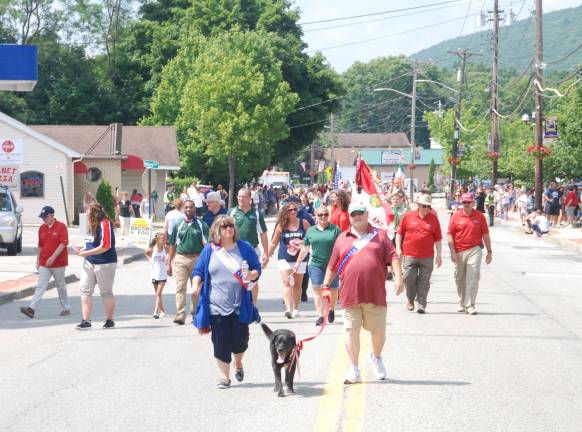 Greenwood Lake. Village hosts Fourth of July parade; fireworks rescheduled for July 13 Greenwood Lake. Village hosts Fourth of July parade; fireworks rescheduled for July 13