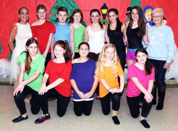 Holiday dancers Holiday dancers