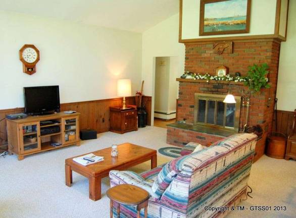 Four bedroom ranch on Kings Highway offers privacy as well as room to grow Four bedroom ranch on Kings Highway offers privacy as well as room to grow