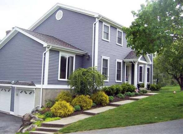 Move right on into this renovated Colonial at 8 Georges Court Move right on into this renovated Colonial at 8 Georges Court