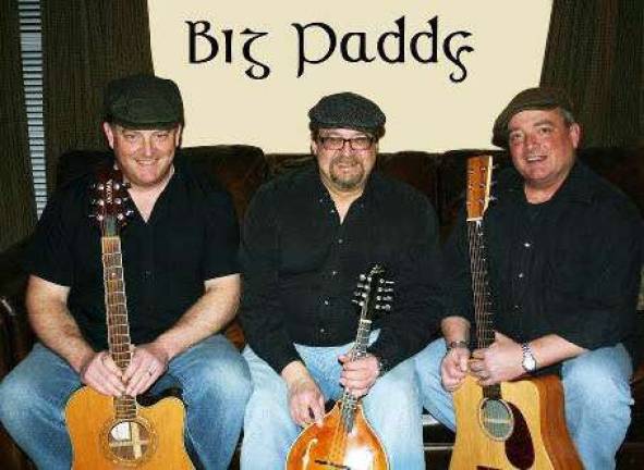 Bainigí sult Big Paddy NY is a band from Orange County that plays a combination of traditional ballads and modern Irish music. The fellas - Michael OíBoyle, Mike Kobetitsch and John OíBoyle are committed to a high energy, entertaining engagement.