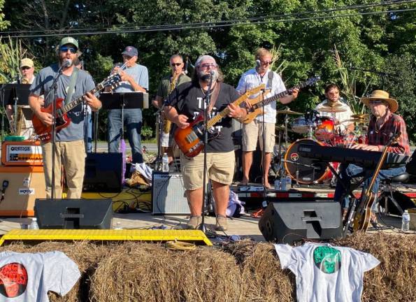 Uncle Shoehorn, the nine-piece Hudson Valley band known for producing “Funky Dance Parties,” and bringing crowds to their feet to dance to classic R&amp;B, horn-drenched New Orleans Funk and classic rock, will hold its fourth annual Funky Corn Festival on Saturday, Sept. 2, at the Wright Family Farm in Warwick. Provided photos.