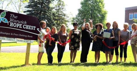 Warwick Hope Chest Celebrates New Signs