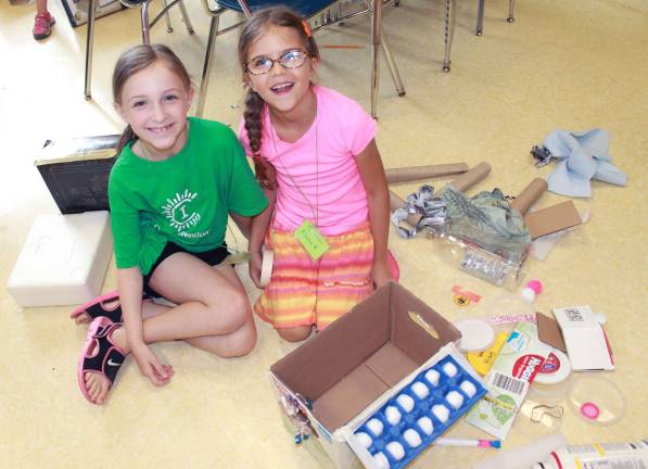 Summer learning at Warwick Valley's Camp Invention Photos by Louise Hutchison/WVCSD Children entering grades 1 to 6 worked in teams to solve problems.