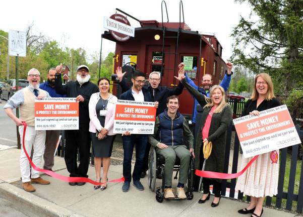 Let the sunshine in - without panels on your roof Photo by Roger Gavan On Thursday, May 9, Mayor Michael Newhard (left) and members of the Warwick Valley Chamber of Commerce joined representatives of Solstice to celebrate membership in the Chamber with a ribbon cutting ceremony at the Chamber’s South Street “Caboose” office.