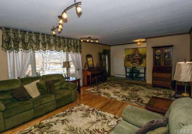 Location, location and so much more at 63 Jones Road Location, location and so much more at 63 Jones Road