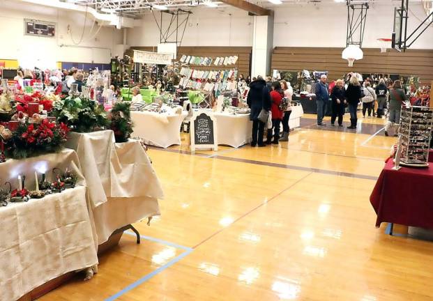 The 34th annual December craft fair hosted by the Warwick Valley Middle School PTA was held on Saturday, Dec. 7.