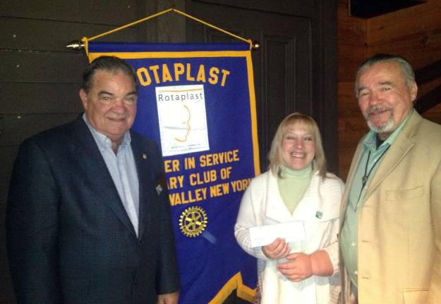 Rotarians help put smiles on children Rotarians help put smiles on children
