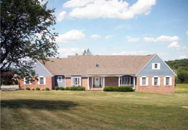 Experience luxury in every room of this five-bedroom home Five-acre property offers hardwood floors, detached garage and a great room on a cul-de-sac Experience luxury in every room of this five-bedroom home Five-acre property offers hardwood floors, detached garage and a great room on a cul-de-sac