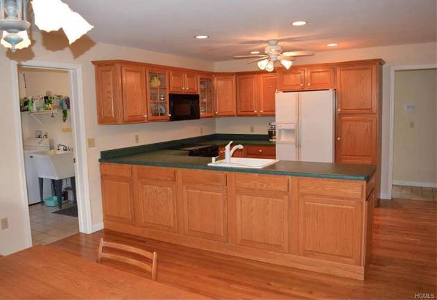 This is a quality built, move-in ready home in excellent condition This is a quality built, move-in ready home in excellent condition