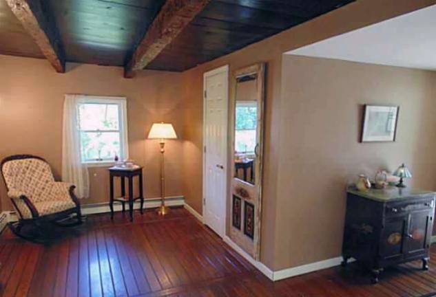 This old farmhouse This old farmhouse