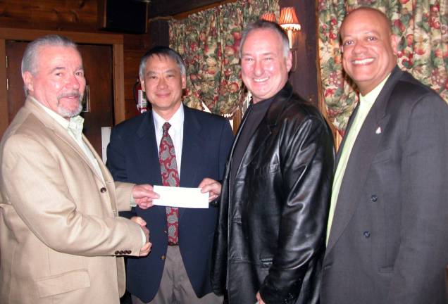 Rotarians join leukemia fight Rotarians join leukemia fight