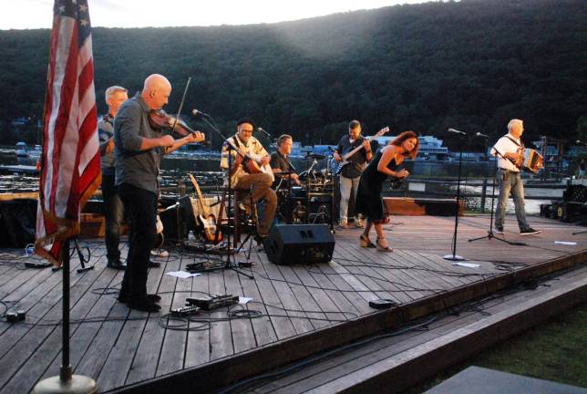 Greenwood Lake. Irish Night at the Beach