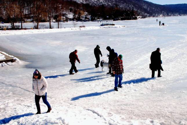Ice walkers Ice walkers