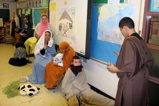 St. Stephen - St. Edward School celebrates National Catholic Schools Week Each of the students in Lynn HuchitalþÄôs seventh-grade class researched the life of a special saint and portrayed that person in costume in a þÄúwax museumþÄù like setting.