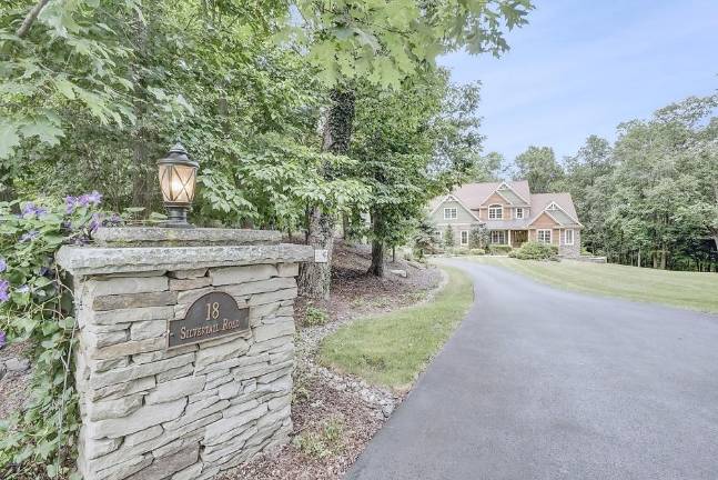 The ‘Eddie Bauer’ house welcomes you The ‘Eddie Bauer’ house welcomes you